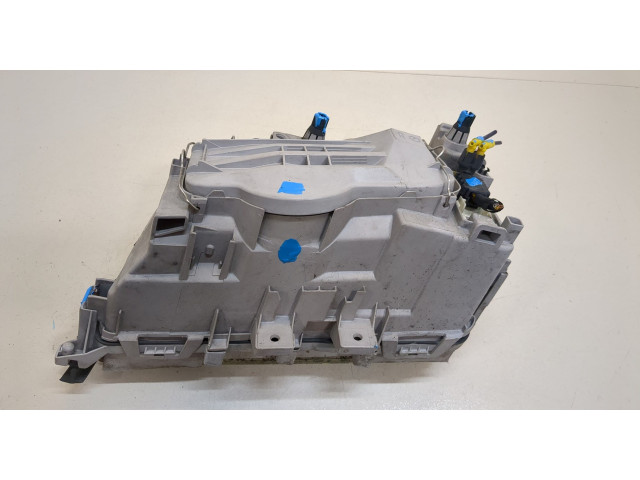 Фара передняя  Mercedes C W202 1993-2001 правая 