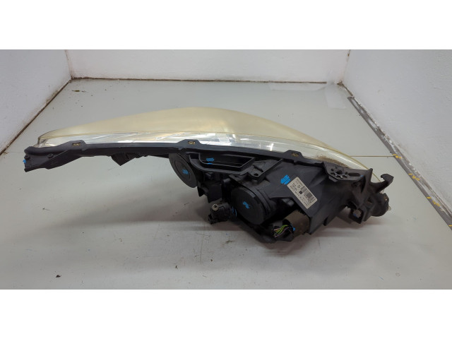 Фара передняя  Peugeot 5008 2009-2016 левая 