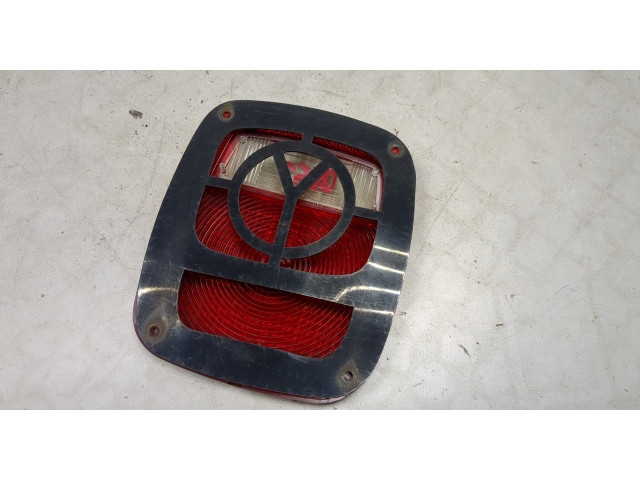 Задний фонарь          