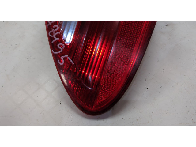 Задний фонарь          