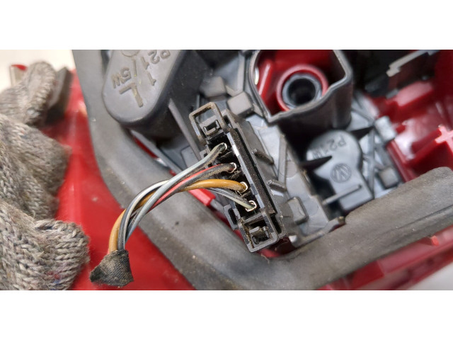 Задний фонарь 5C6945093