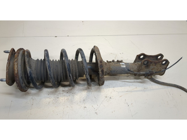 Стойка амортизатора  Suzuki Grand Vitara 2005-2015      1.9  дизель