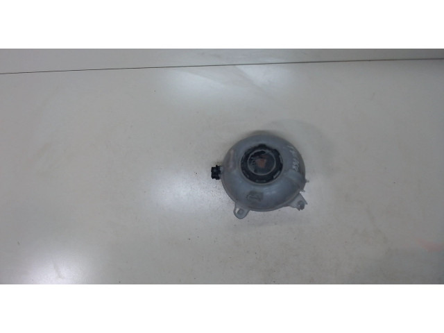 Бачок расширительный Volkswagen Golf 7 2017-2019