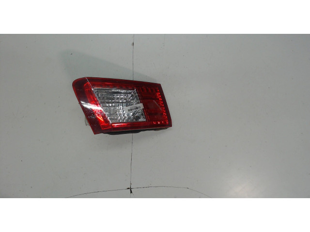 Дополнительный стоп сигнал    