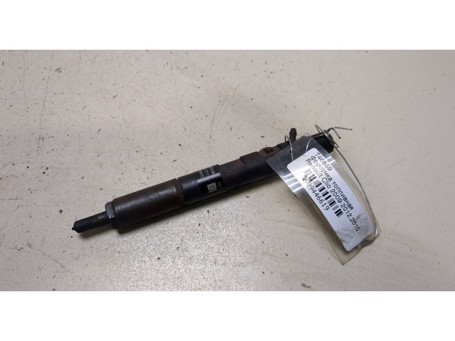 Форсунка топливная Renault Clio 2009-2012