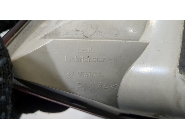 Задний фонарь          