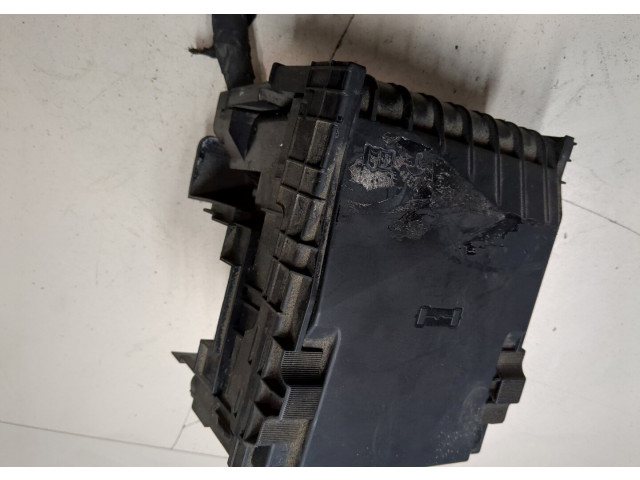 Блок предохранителей  Volkswagen Passat CC 2008-2012      3c093715     2