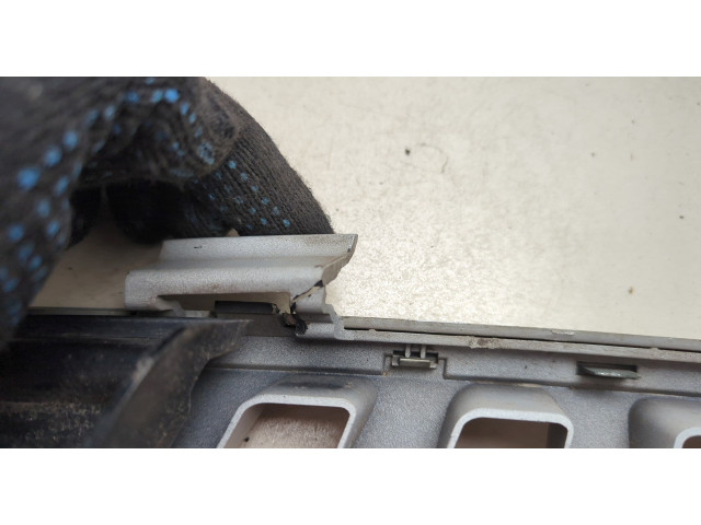 Решетка радиатора  Mercedes ML W164 2005-2011          A16488008859776