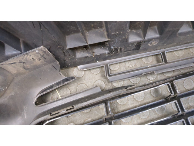 Бампер  Ford Focus 3 2011-2015 передний   1719340, BM5117757AF, 2049686, BM518200CD