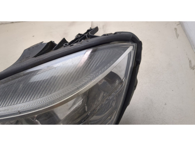 Фара передняя Mercedes C W204 2006-2015 левая