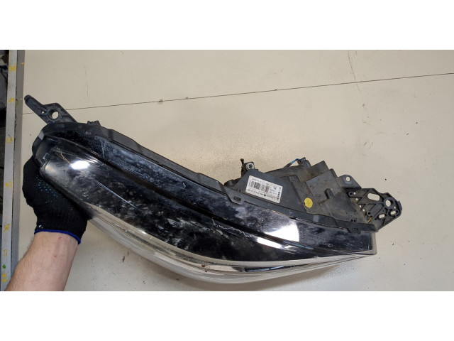 Фара передняя Peugeot 508 2014-2018 правая