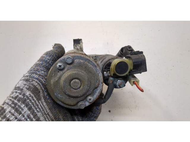 Стартер  Mazda 6 (GG) 2002-2008 1.8  M000T90981   