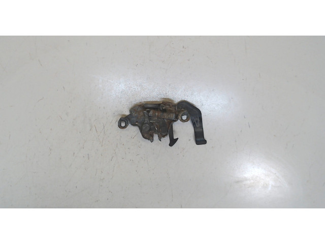 Замок капота Nissan Pathfinder 1996-2005