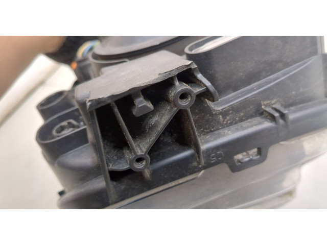 Фара передняя  Citroen C3 2016-2024 левая 