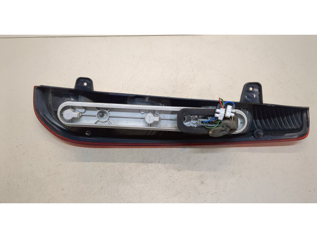 Задний фонарь          