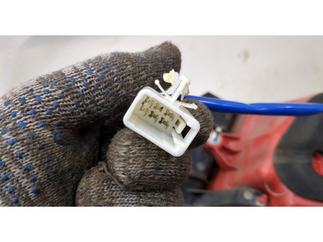 Задний фонарь          