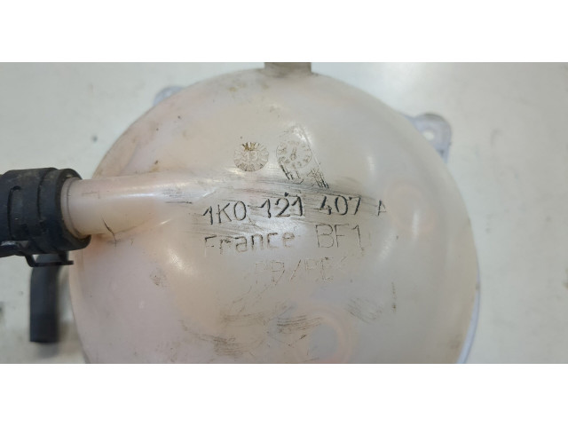 Бачок расширительный  Volkswagen Passat 7 2010-2015 Европа    