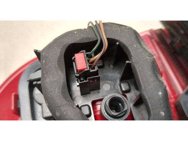 Задний фонарь     7P6945096E     