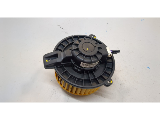 Моторчик печки  Chevrolet Spark 2009-2016        