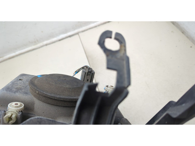 Фара передняя  Ford Fusion 2002-2012 левая 