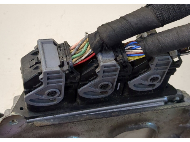 Блок управления двигателем Mitsubishi Outlander XL 2006-2012