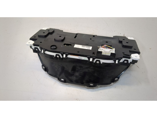 Панель приборов Infiniti QX56 2010-2013