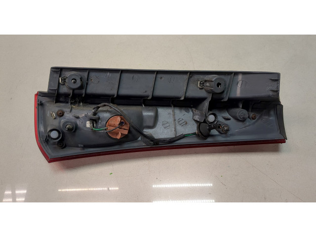 Задний фонарь          