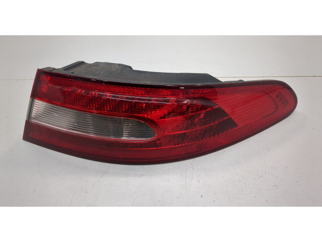 Задний фонарь