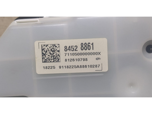 Панель приборов  Chevrolet Equinox 2017-       84528861     