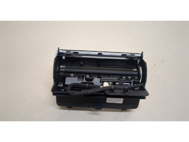 Дисплей бортового компьютера Audi Q3 2011-2014 8U0857273A