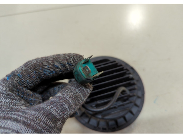 Фара передняя  Jeep Wrangler 1996-2006 левая=правая 