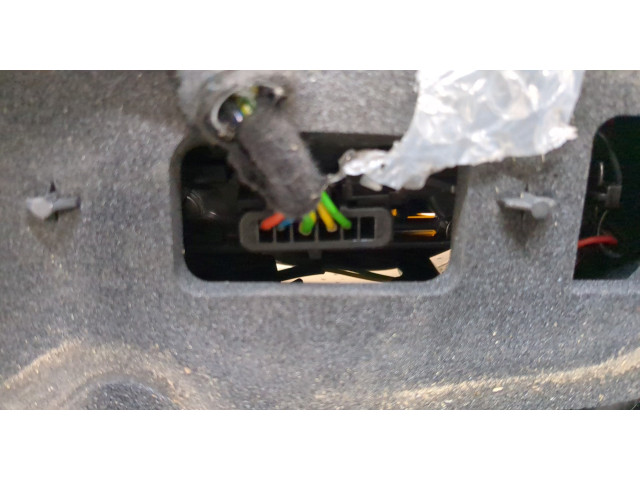 Задний фонарь          