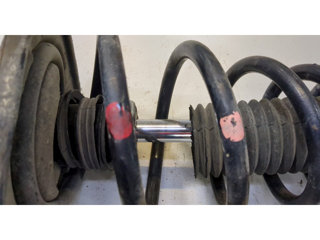 Стойка амортизатора Lexus ES 2006-2012