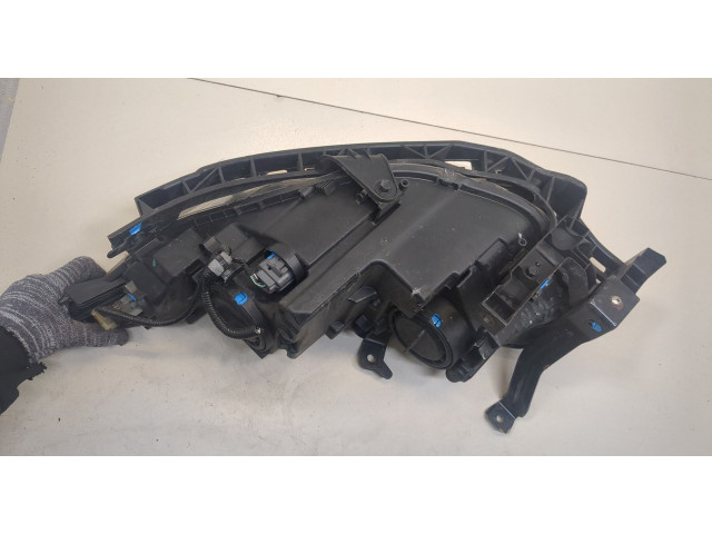 Фара передняя  Honda Civic 2011-2017 правая 