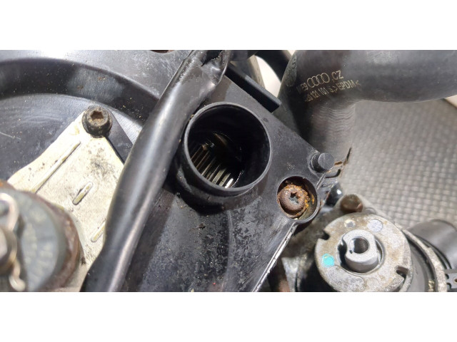 Форсунка топливная  Audi A8 (D3) 2002-2005         