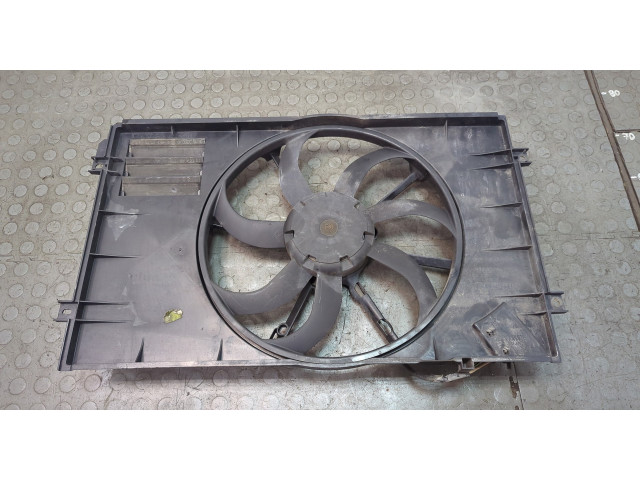 Вентилятор радиатора Volkswagen Caddy 2004-2015