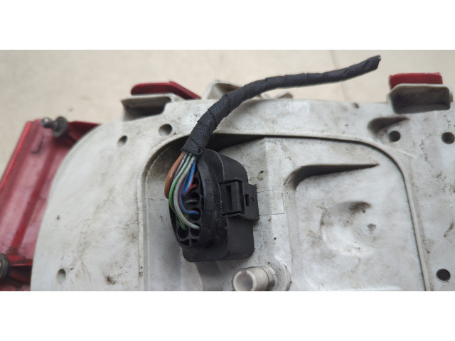 Задний фонарь