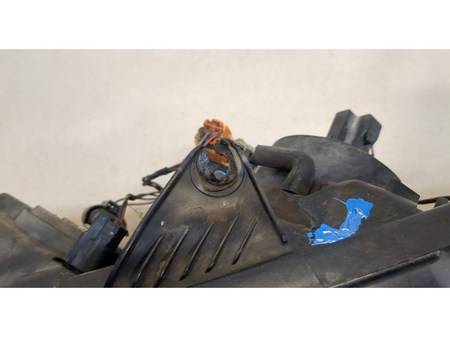 Фара передняя Mazda 3 (BK) 2003-2009 левая