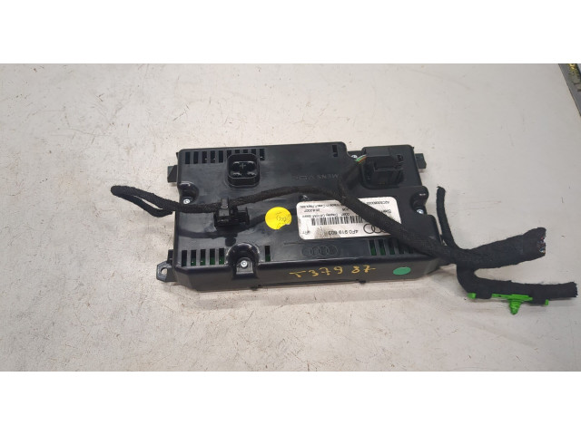 Дисплей бортового компьютера Audi Q7 2006-2009 4f0919603