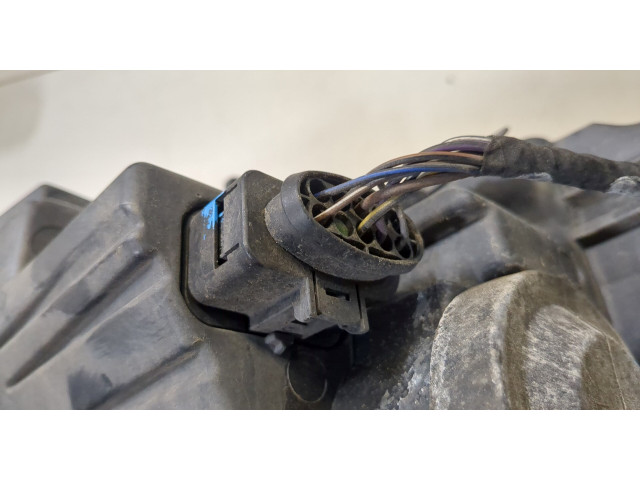 Фара передняя  Volkswagen Passat 7 2010-2015 Европа левая 