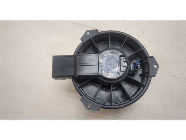 Моторчик печки Daihatsu Sirion 2005-2012