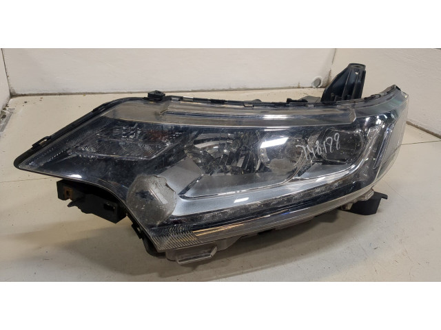 Фара передняя Mitsubishi Outlander 2015-2018 левая