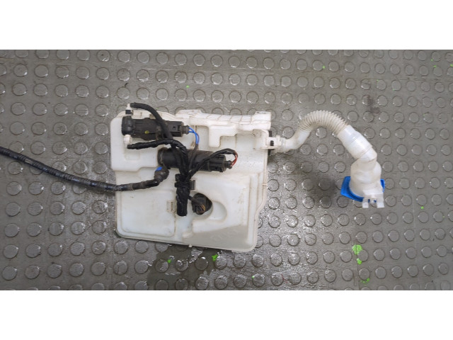 Бачок омывателя  Audi A1 (GB) 2018 -    