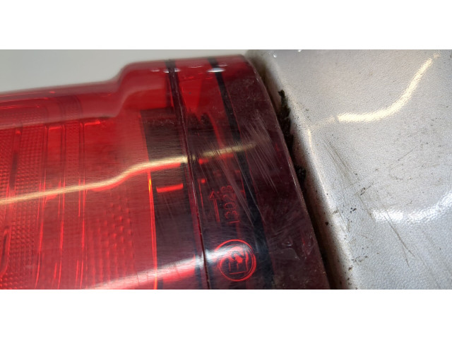 Задний фонарь          