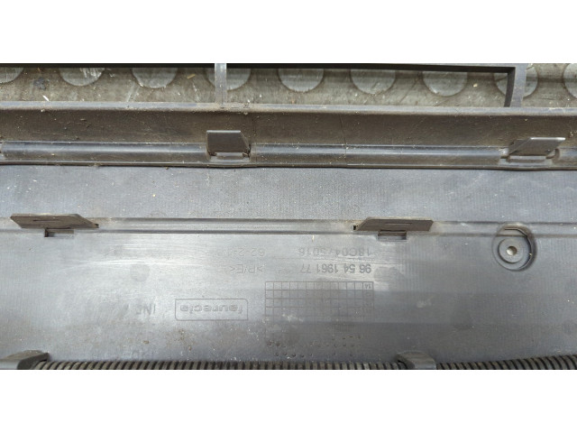 Бампер Citroen C4 Grand Picasso 2006-2013 передний