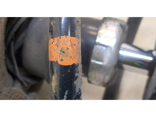 Стойка амортизатора Mitsubishi Outlander 2015-2018 4060A624, 4040A345