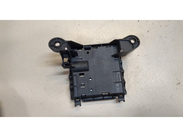 Блок предохранителей Audi A7 2010-2014