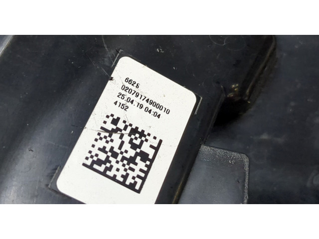 Задний фонарь          