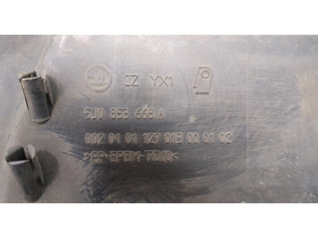 Решетка радиатора Skoda Fabia 2007-2014