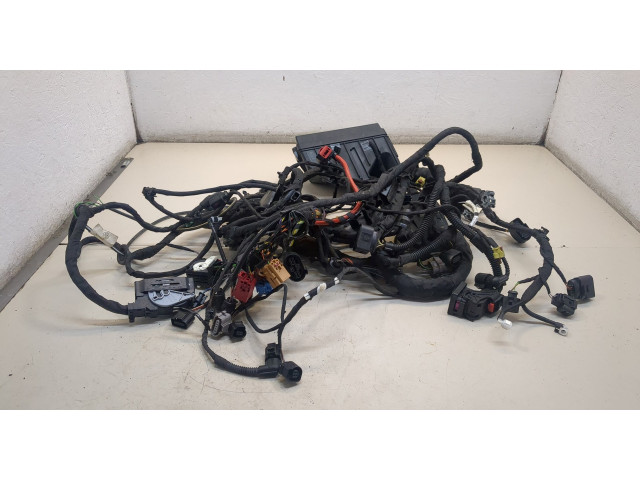 Блок предохранителей  Volkswagen Atlas Cross Sport 2019-      5Q0937132C, 5Q0937132D, 5Q0937125G, 5Q0937125B, 5Q0907361G, 5Q0907361D   